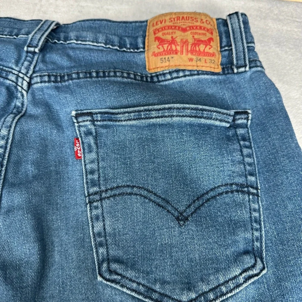 Levi's 514 Jeans Men's Size 34x32 Medium Wash Denim Straight Leg Cowboy